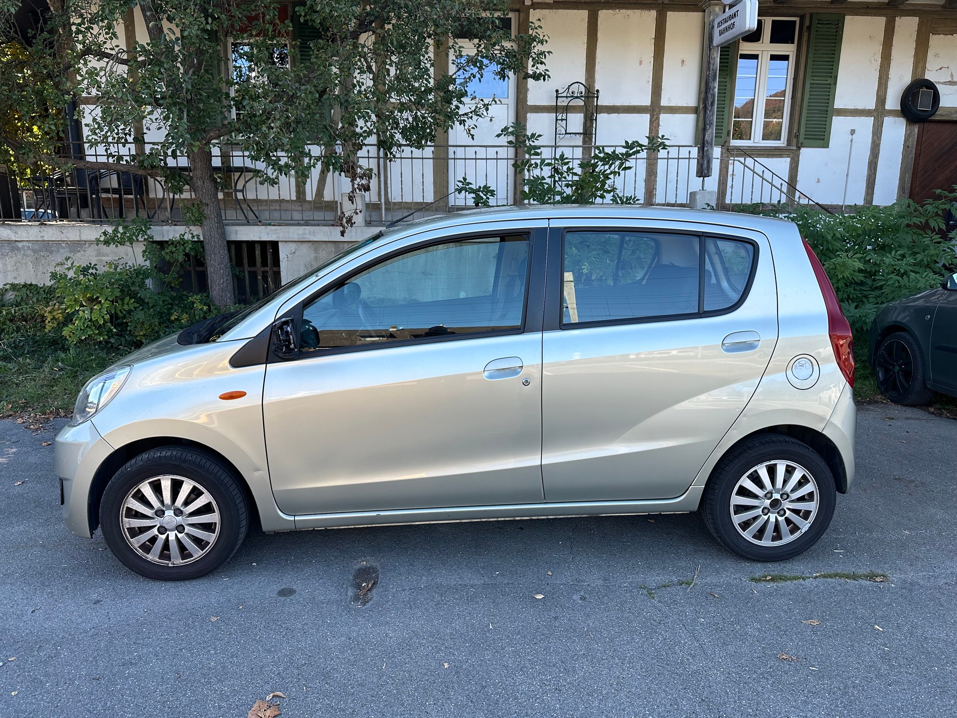 DAIHATSU Cuore 1.0 SX FIXPREIS-image-0