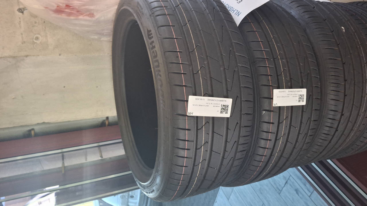 HYUNDAI i20 1.0 T-GDi Vertex-image-14