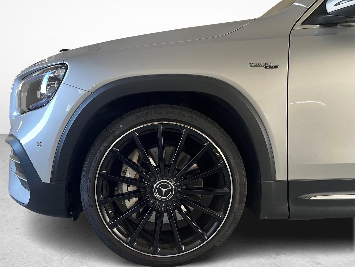 MERCEDES-BENZ AMG GLB 35 4MATIC-image-12