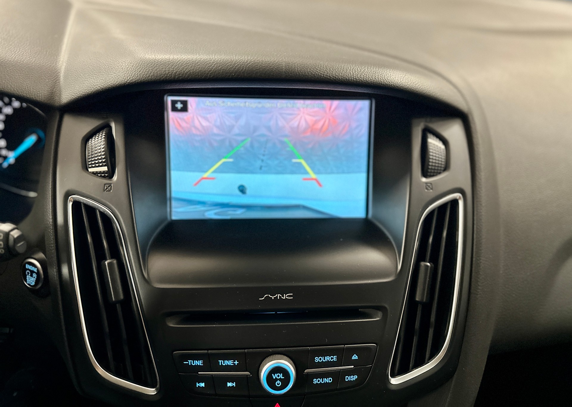 FORD Focus 1.5 SCTi Titanium Automatic-image-18