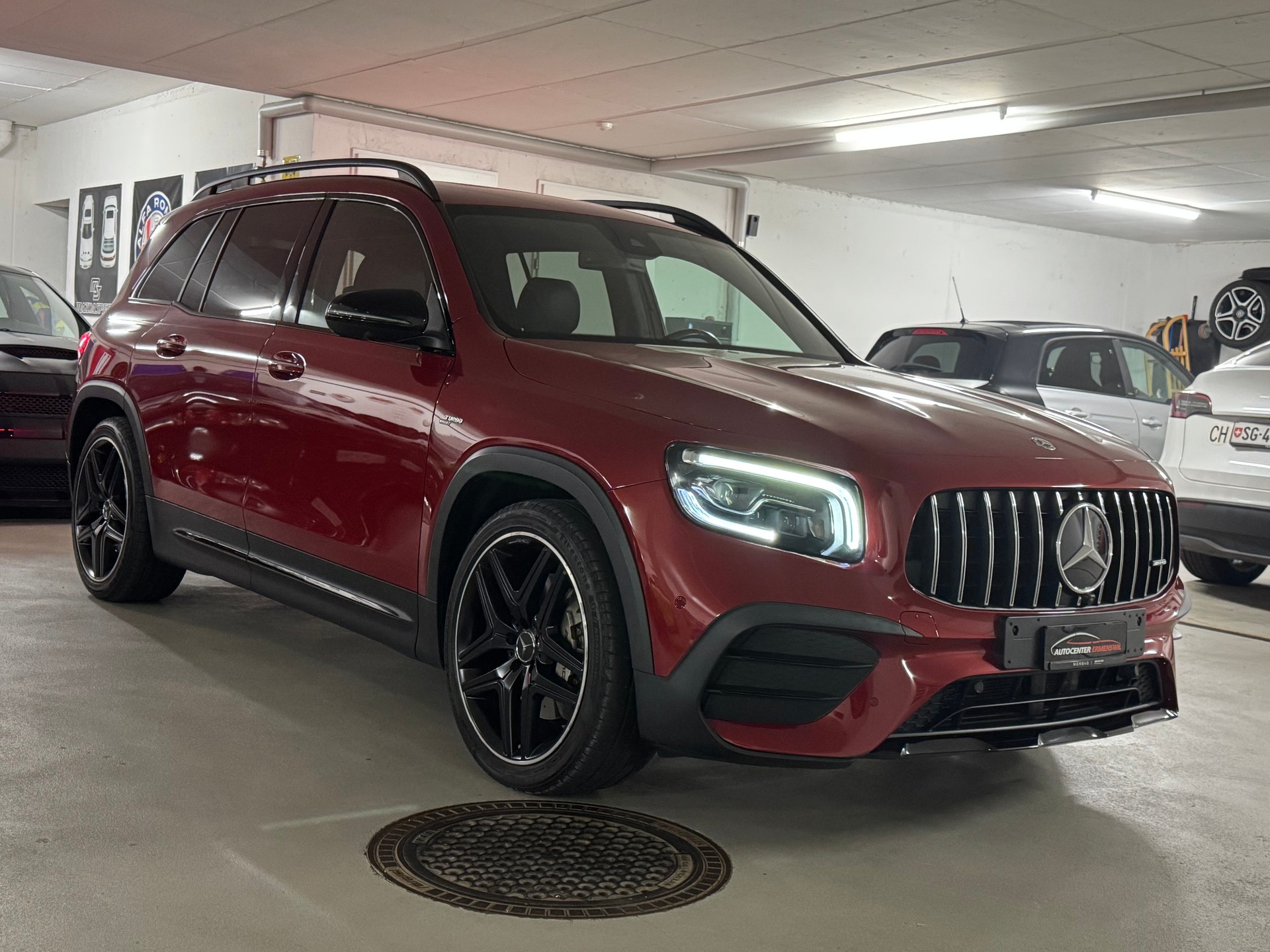 MERCEDES-BENZ GLB 35 AMG 4 MATIC 8G-Tronic 7-Platz-image-2
