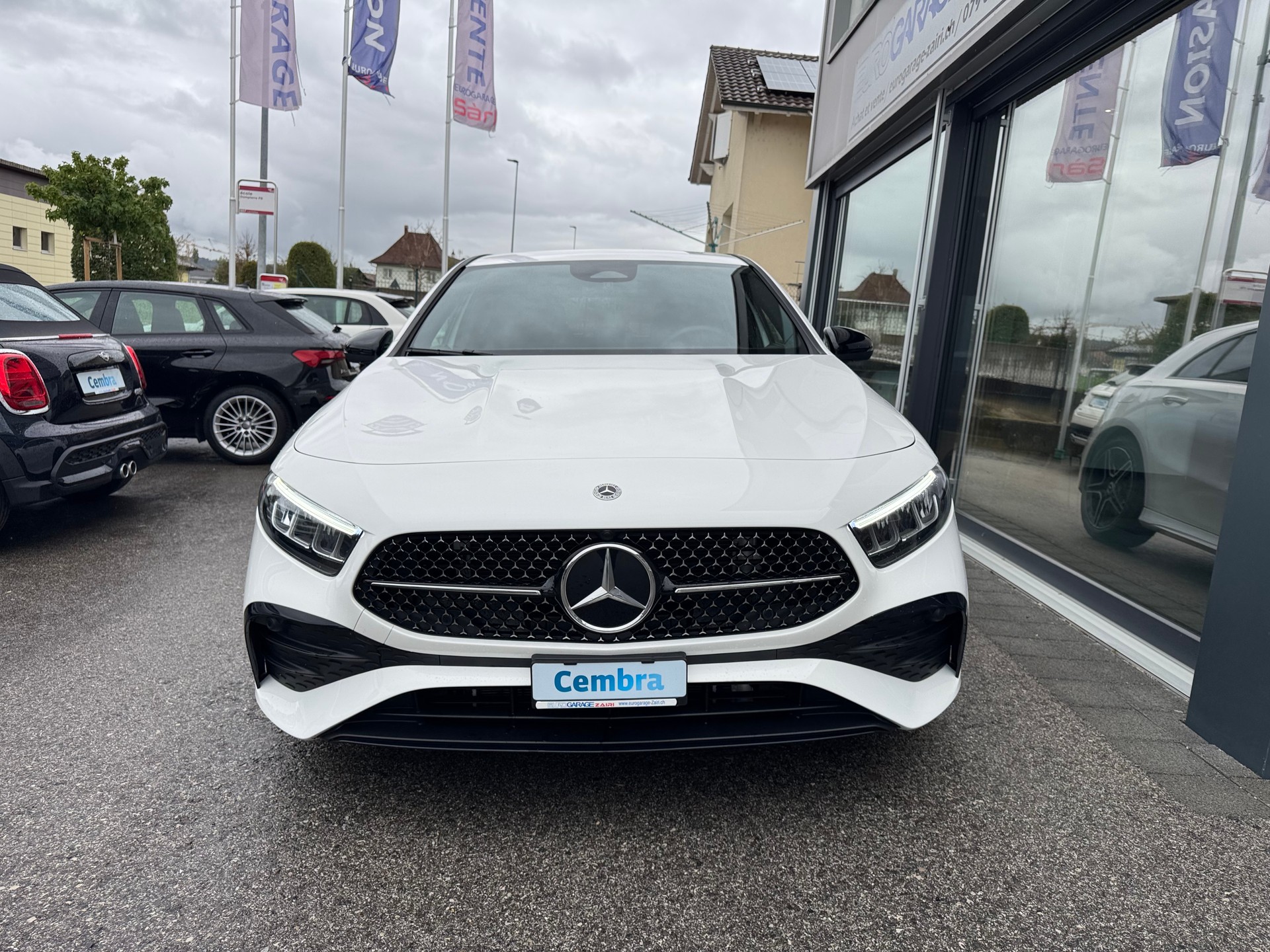 MERCEDES-BENZ A 200 AMG Line Night Star 7G-DCT-image-10