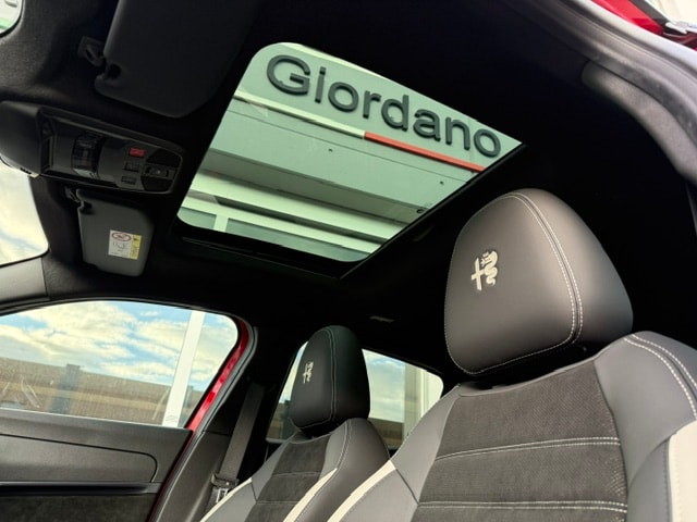 ALFA ROMEO Junior 1.2 48V Hybrid Sport Speciale Tech Sky MY26-image-12