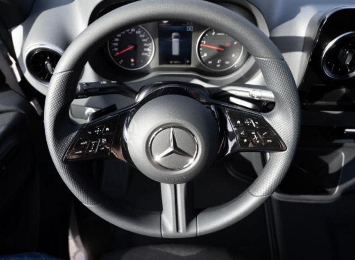 MERCEDES-BENZ Sprinter 317 CDI Kasten 9G-TRONIC-image-2