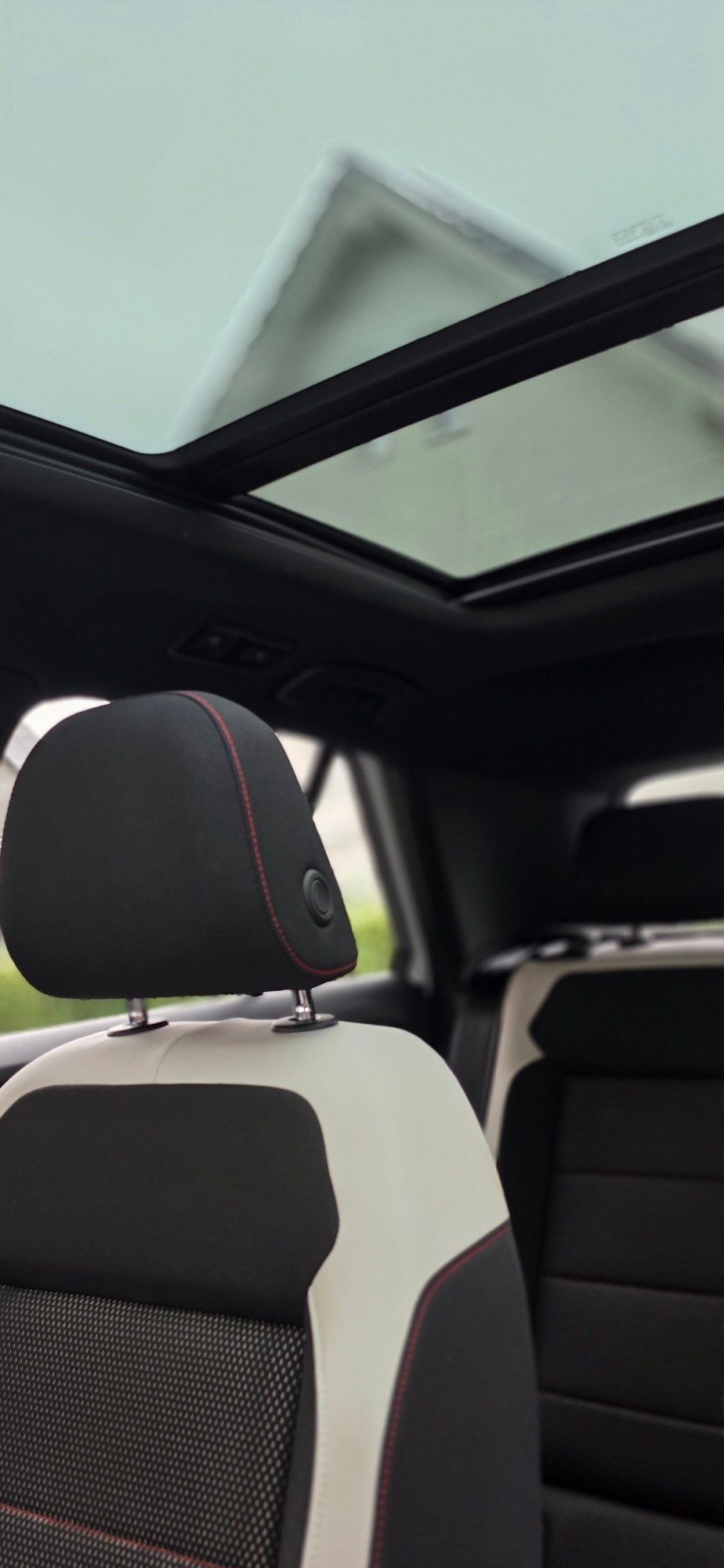 VW 2.0 TSI Sport DSG 4motion-image-5