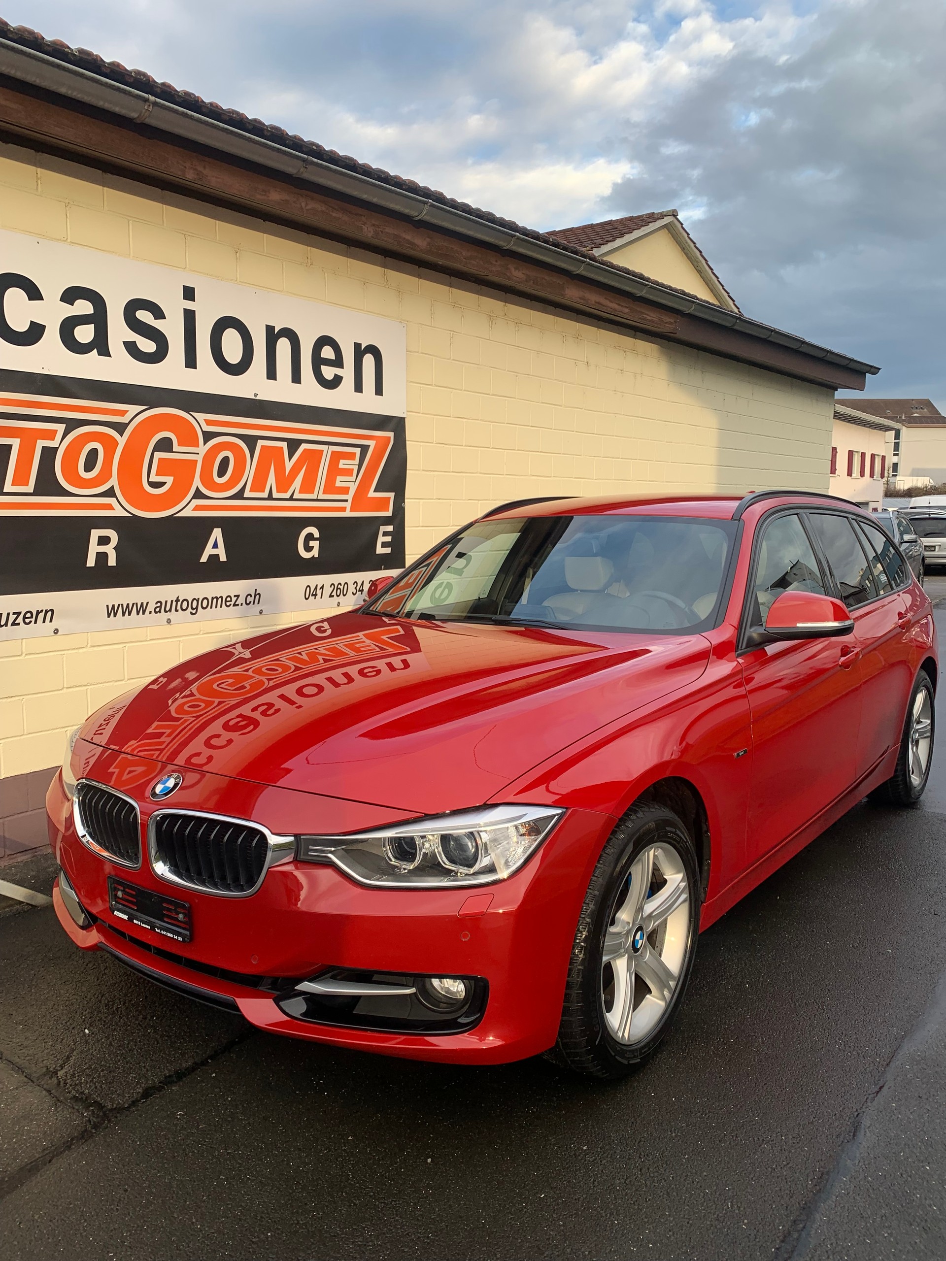 BMW 330d xDrive Touring Sport Line Steptronic