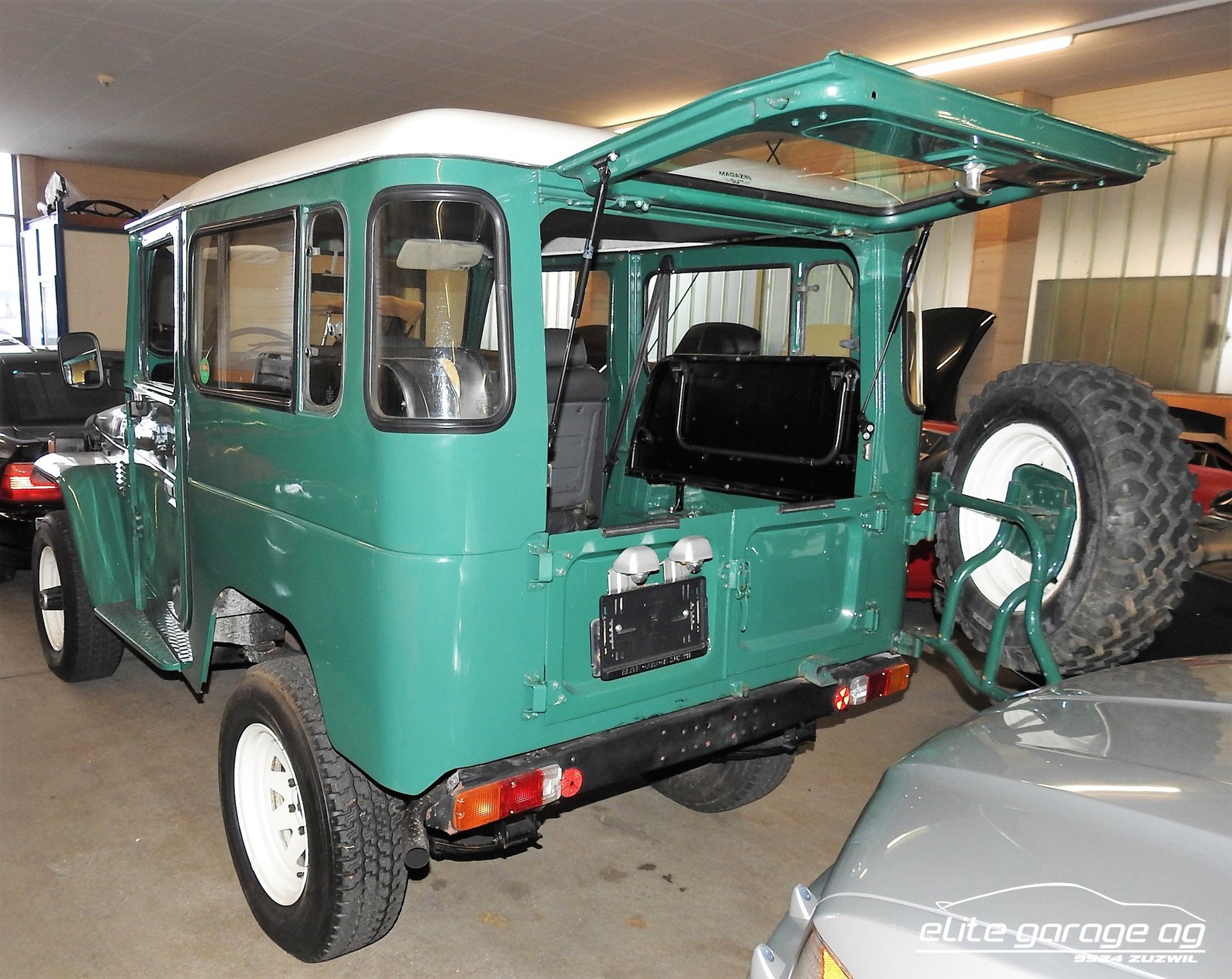 TOYOTA LAND CRUISER BJ40 LT-image-6