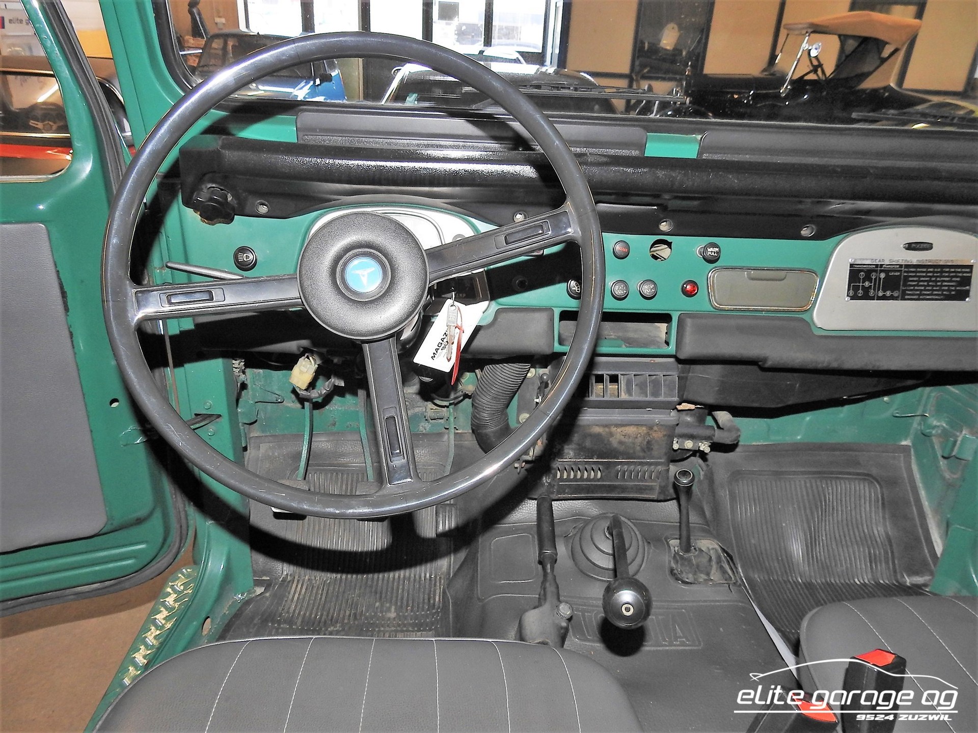 TOYOTA LAND CRUISER BJ40 LT-image-7