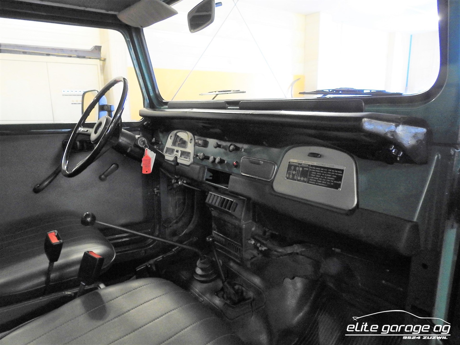 TOYOTA LAND CRUISER BJ40 LT-image-10