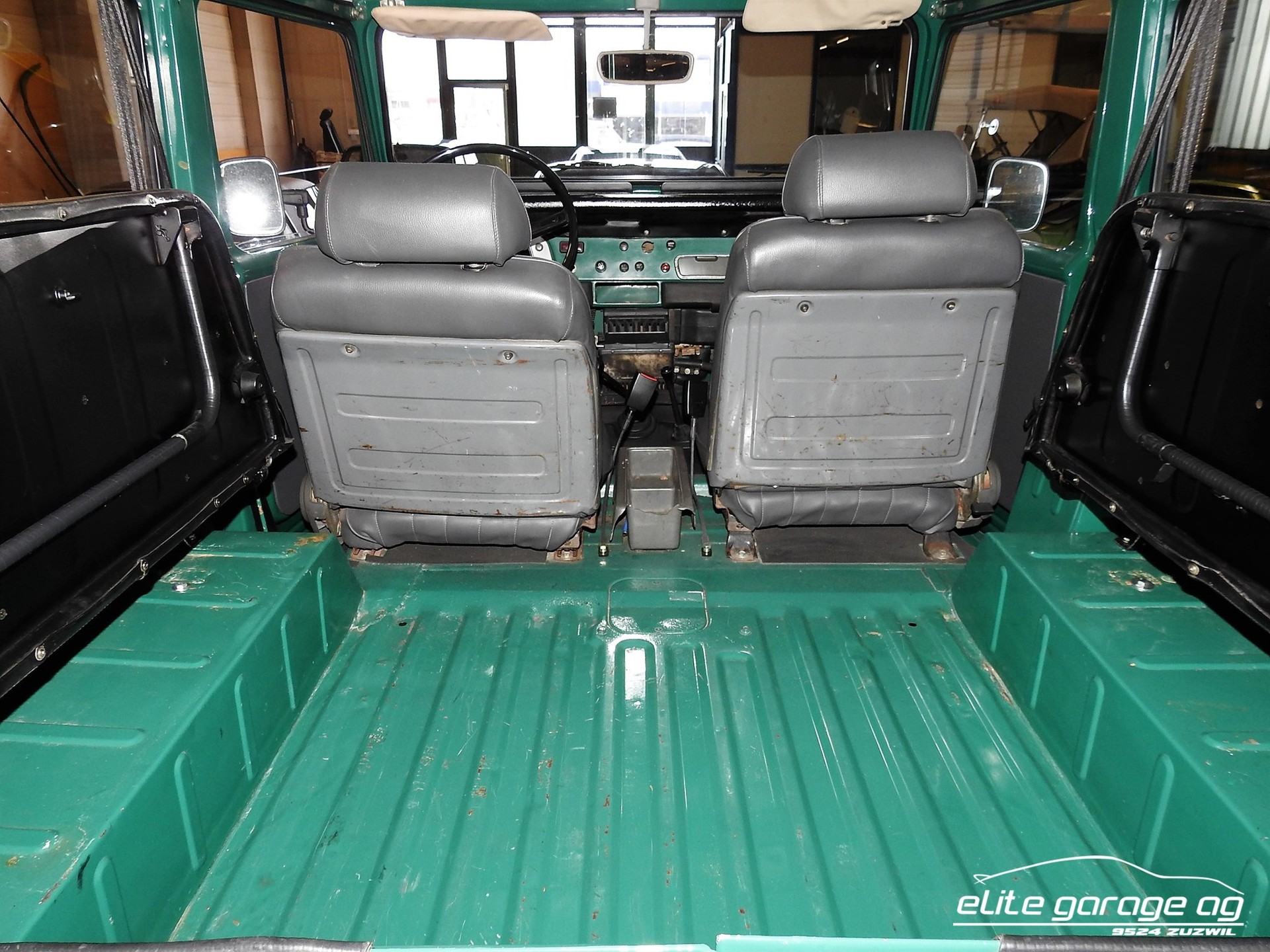 TOYOTA LAND CRUISER BJ40 LT-image-13