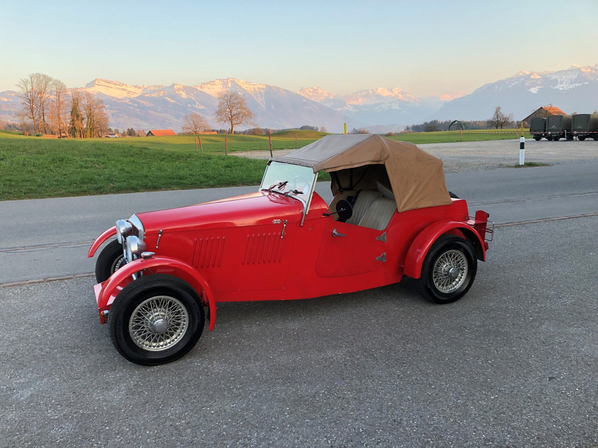 TRIUMPH Midge-image-5