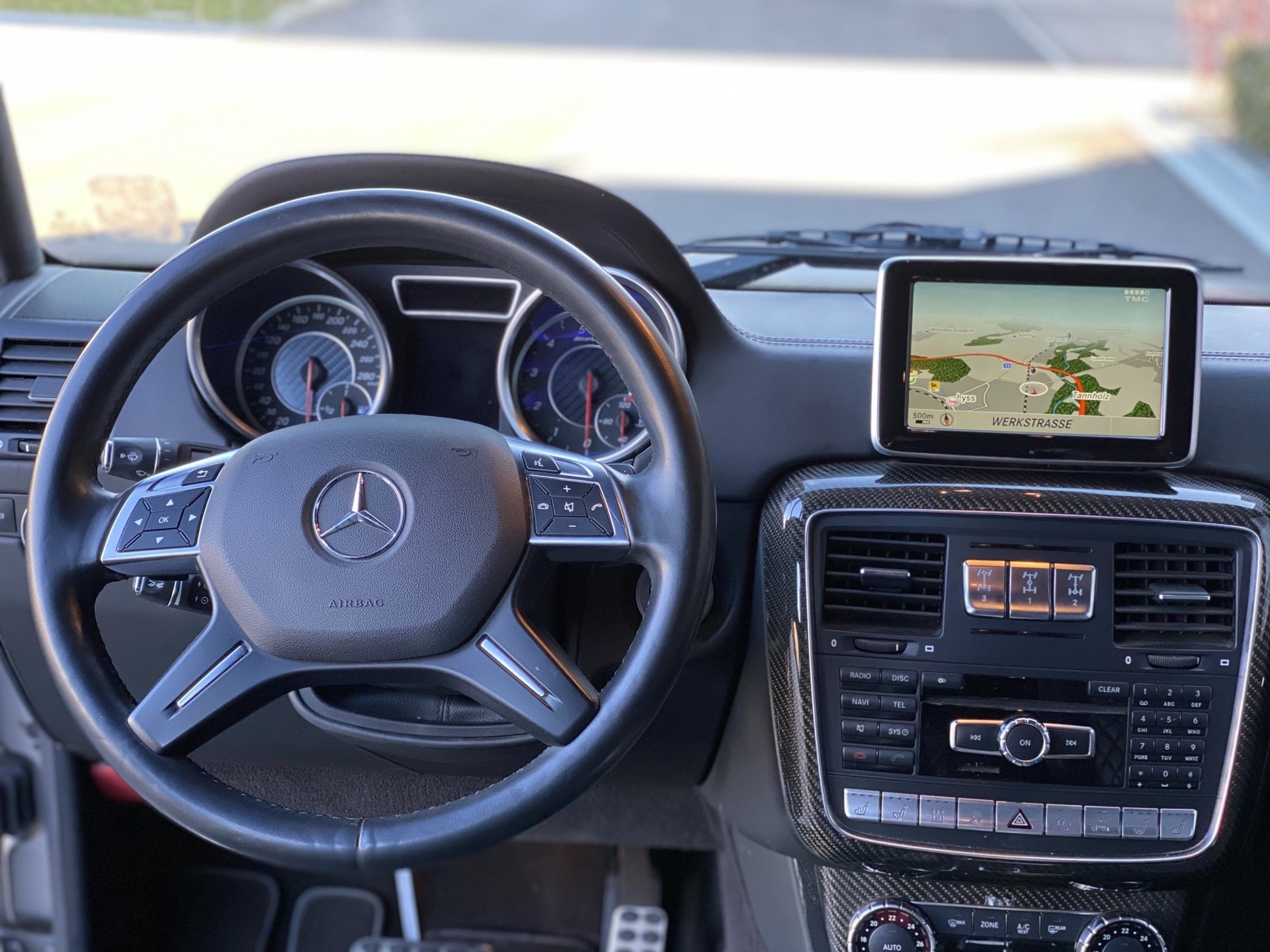 MERCEDES-BENZ G 63 AMG Edition 463 Speedshift Plus 7G-Tronic-image-11