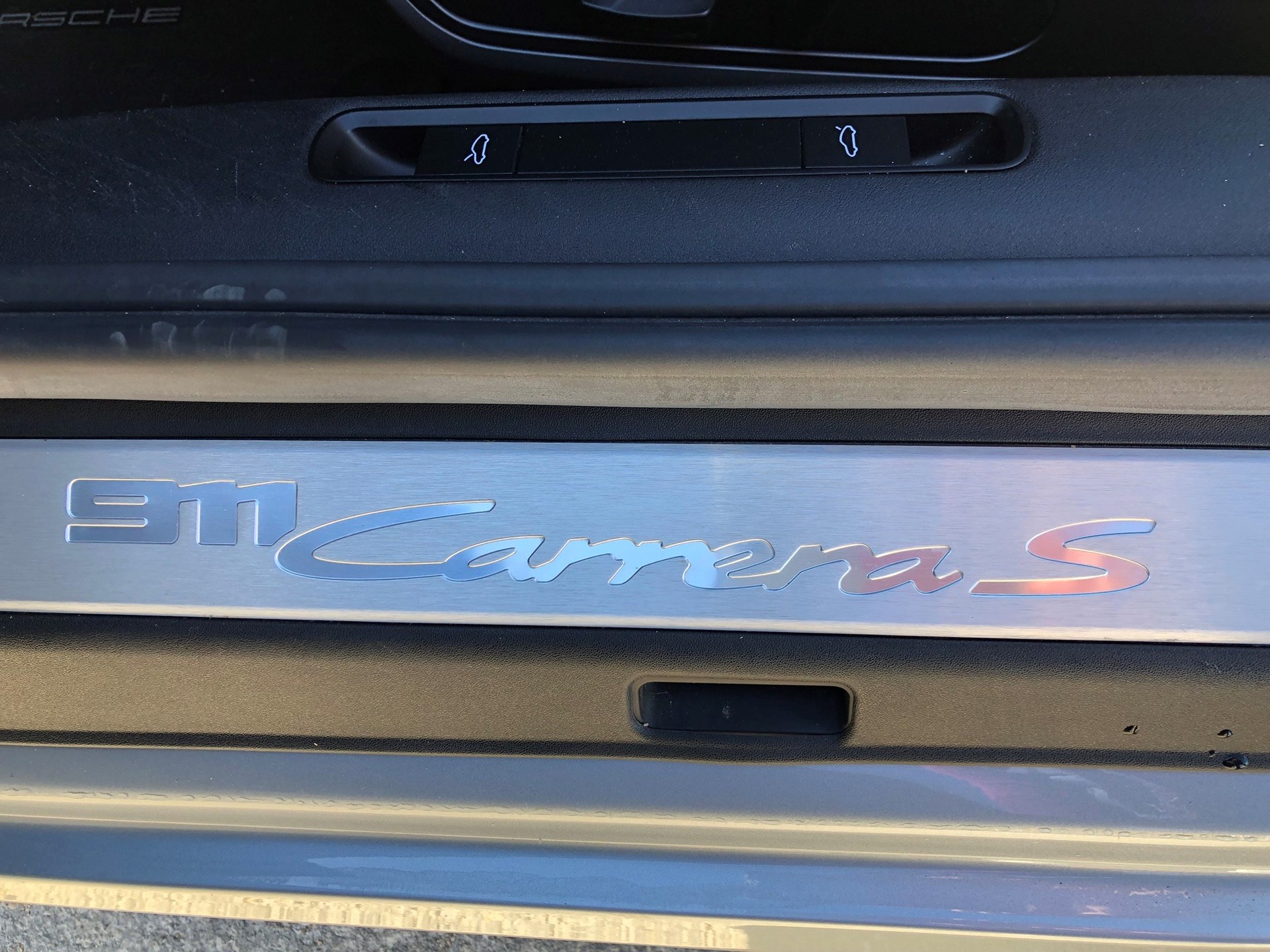 PORSCHE 911 Carrera S Cabriolet PDK-image-8