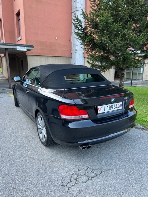 BMW 125i Cabrio-image-4