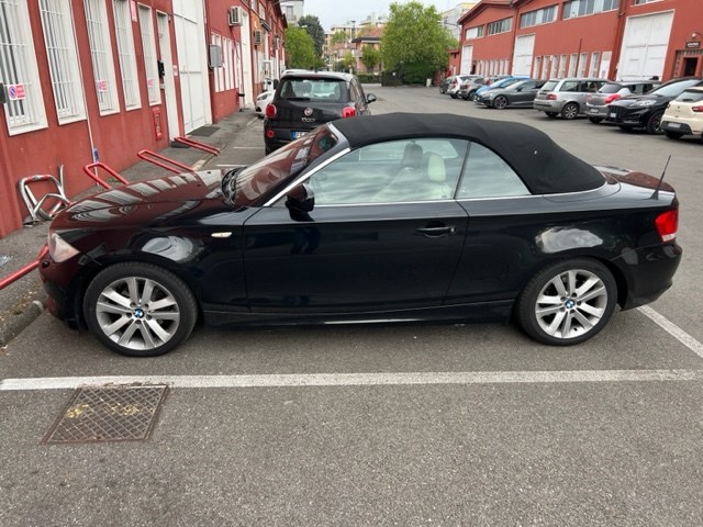 BMW 125i Cabrio-image-0