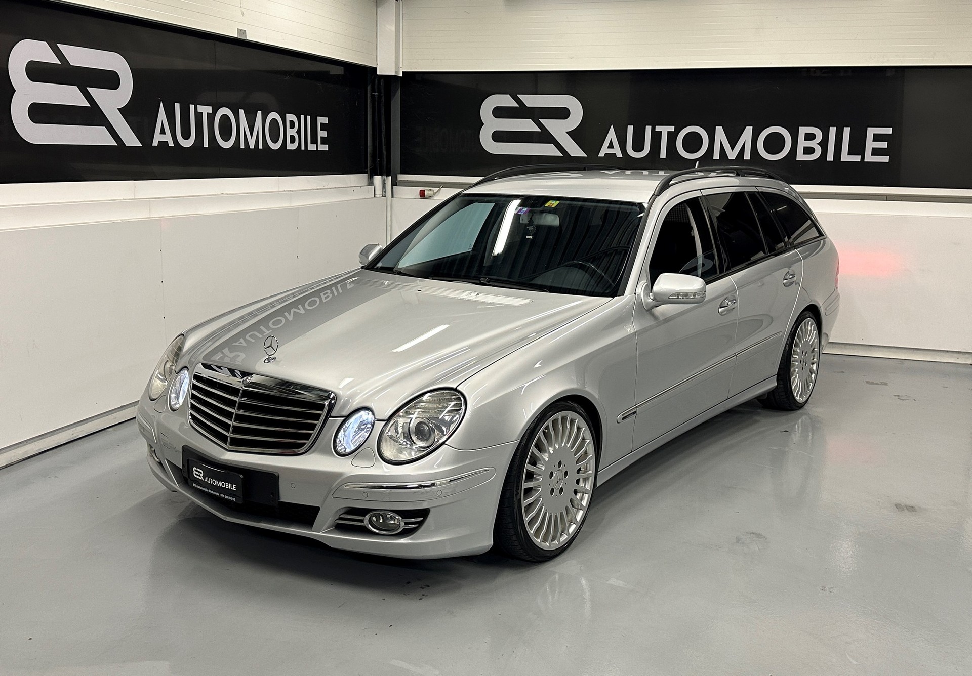 MERCEDES-BENZ E 200 Kompressor Avantgarde-image-0