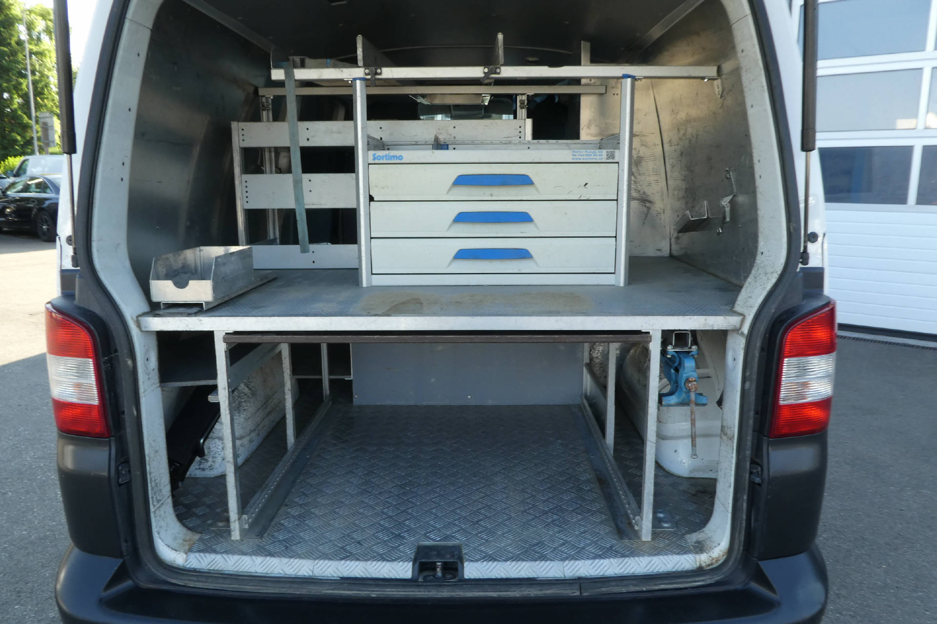 VW T5 Kaw. 3400 2.0 TDI 140 4m Langer Radstand-image-8