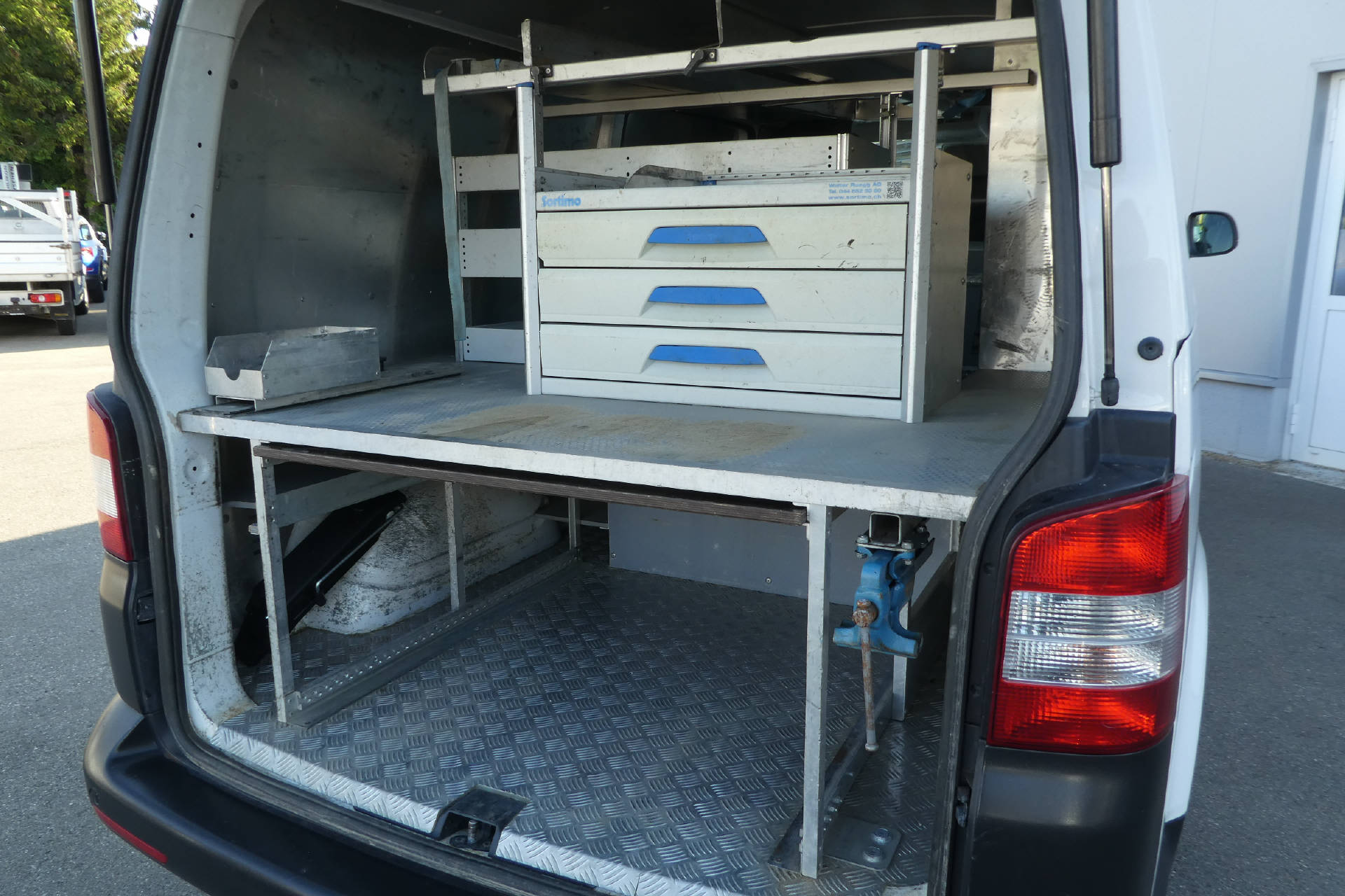 VW T5 Kaw. 3400 2.0 TDI 140 4m Langer Radstand-image-10