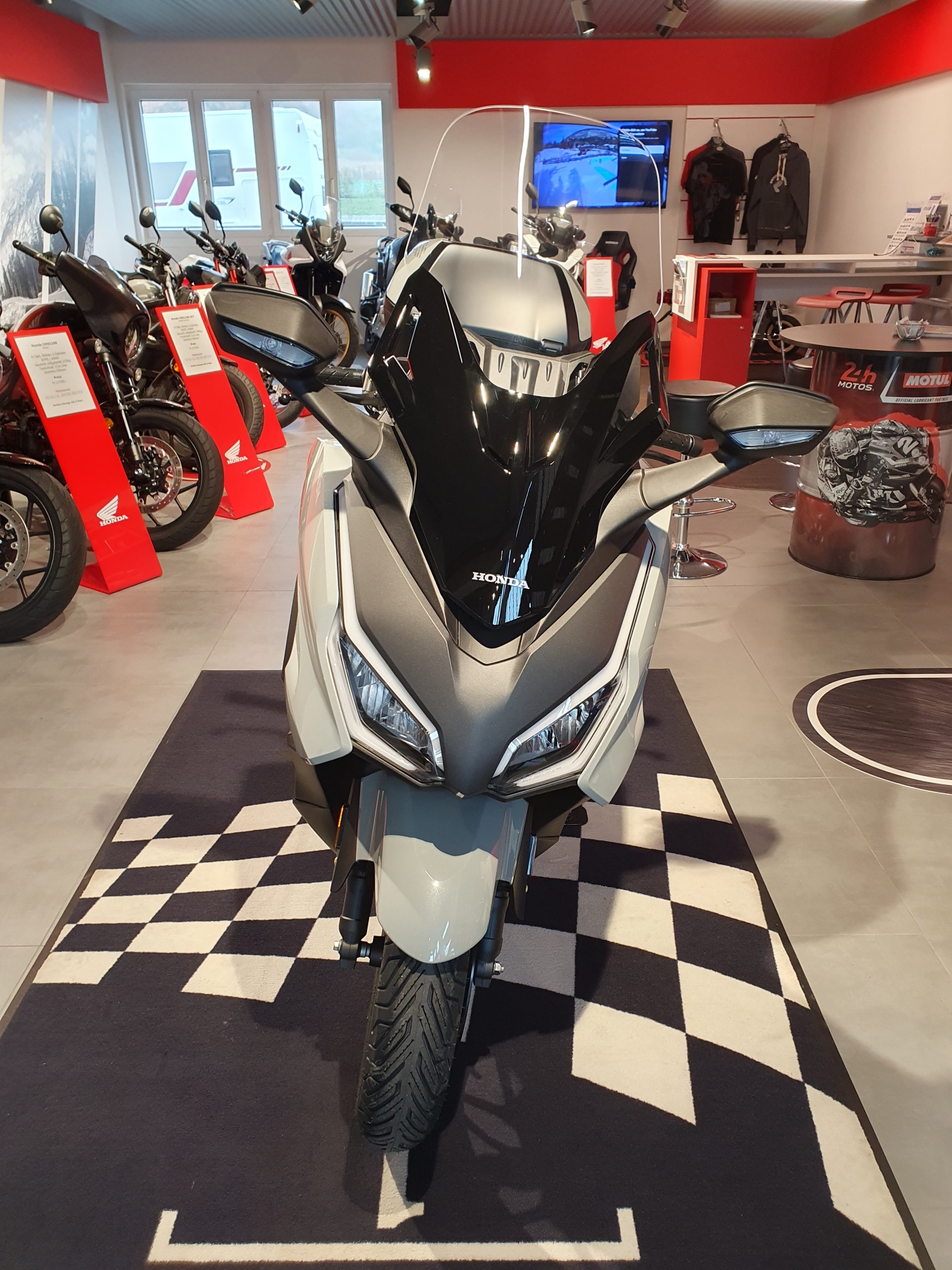 HONDA NSS 350 Forza 2025-showroom-element-1