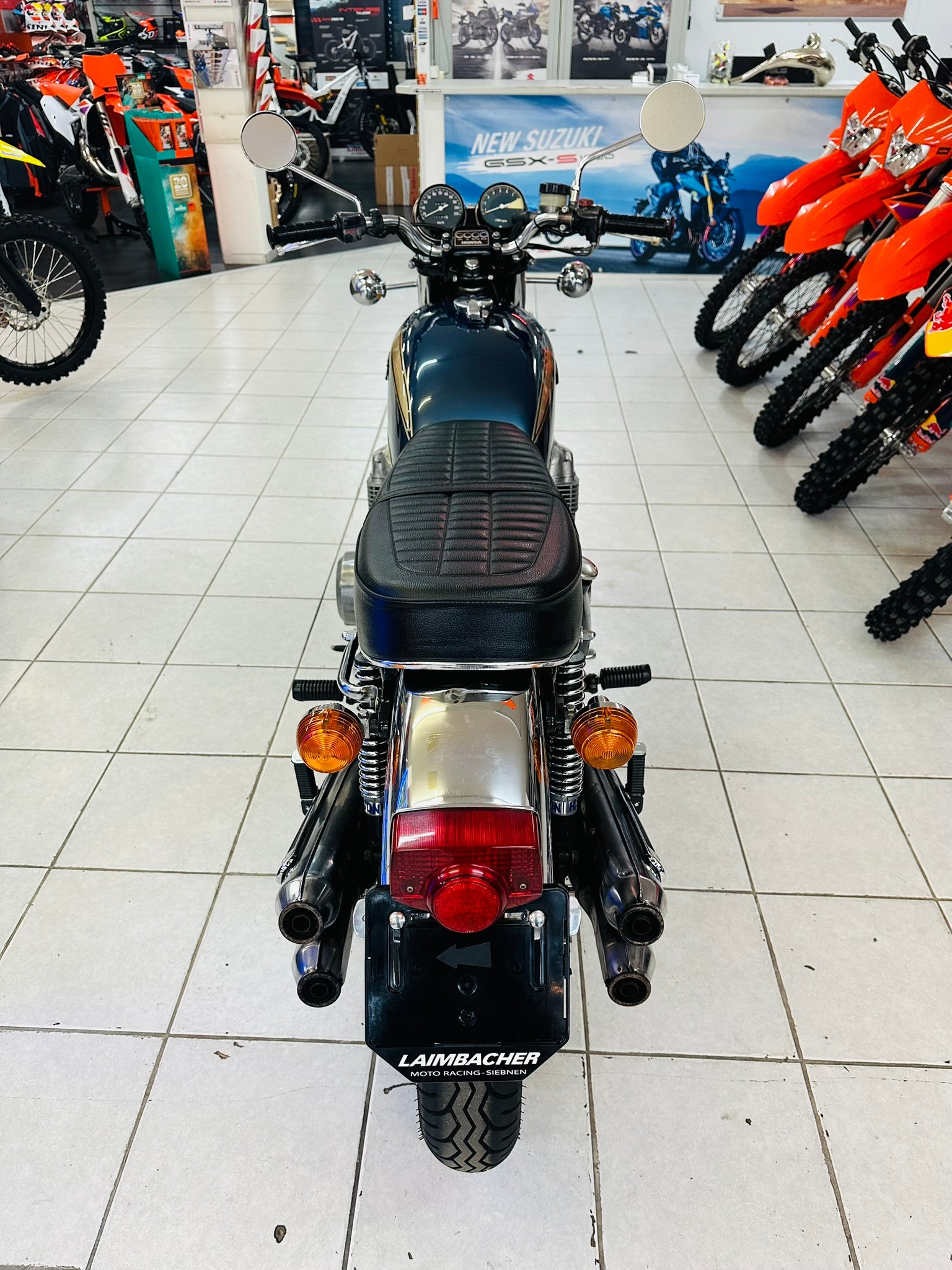 HONDA CB 750 Four K2-image-3