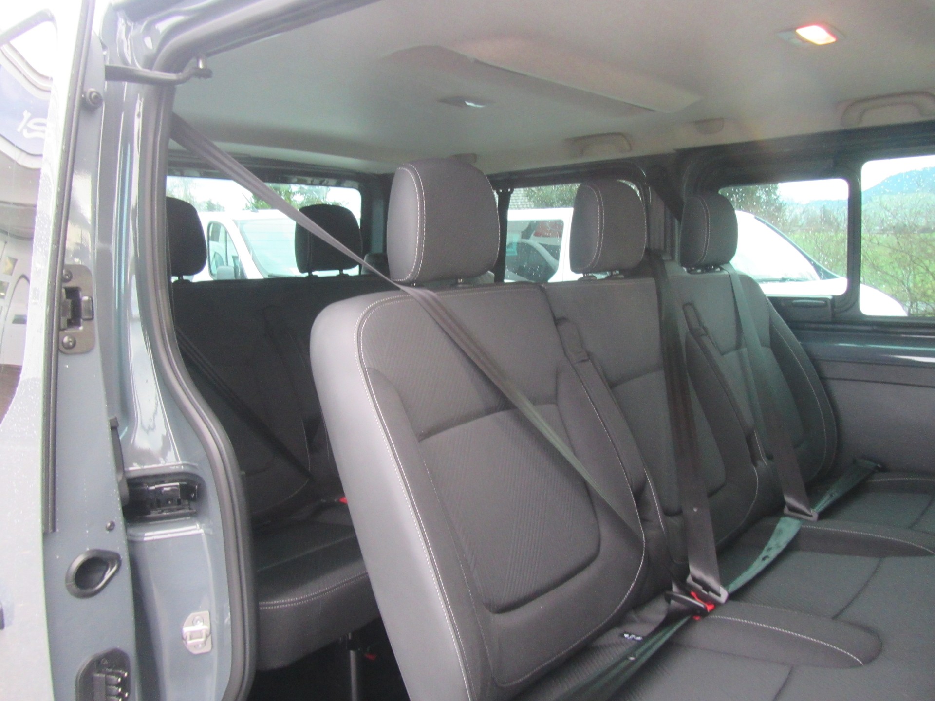 NISSAN PRIMASTAR-image-6