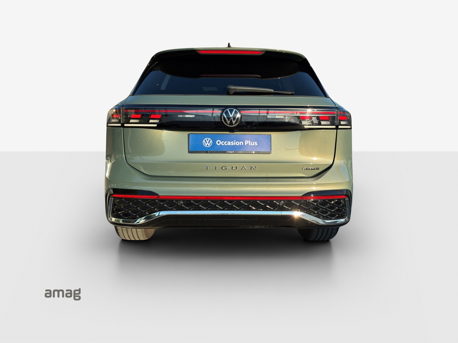 VW Tiguan 2.0 TDI SCR R-Line 4Motion DSG-image-6