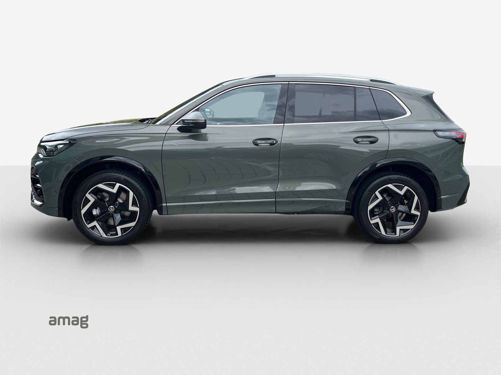 VW Tiguan 2.0 TDI SCR R-Line 4Motion DSG-image-1