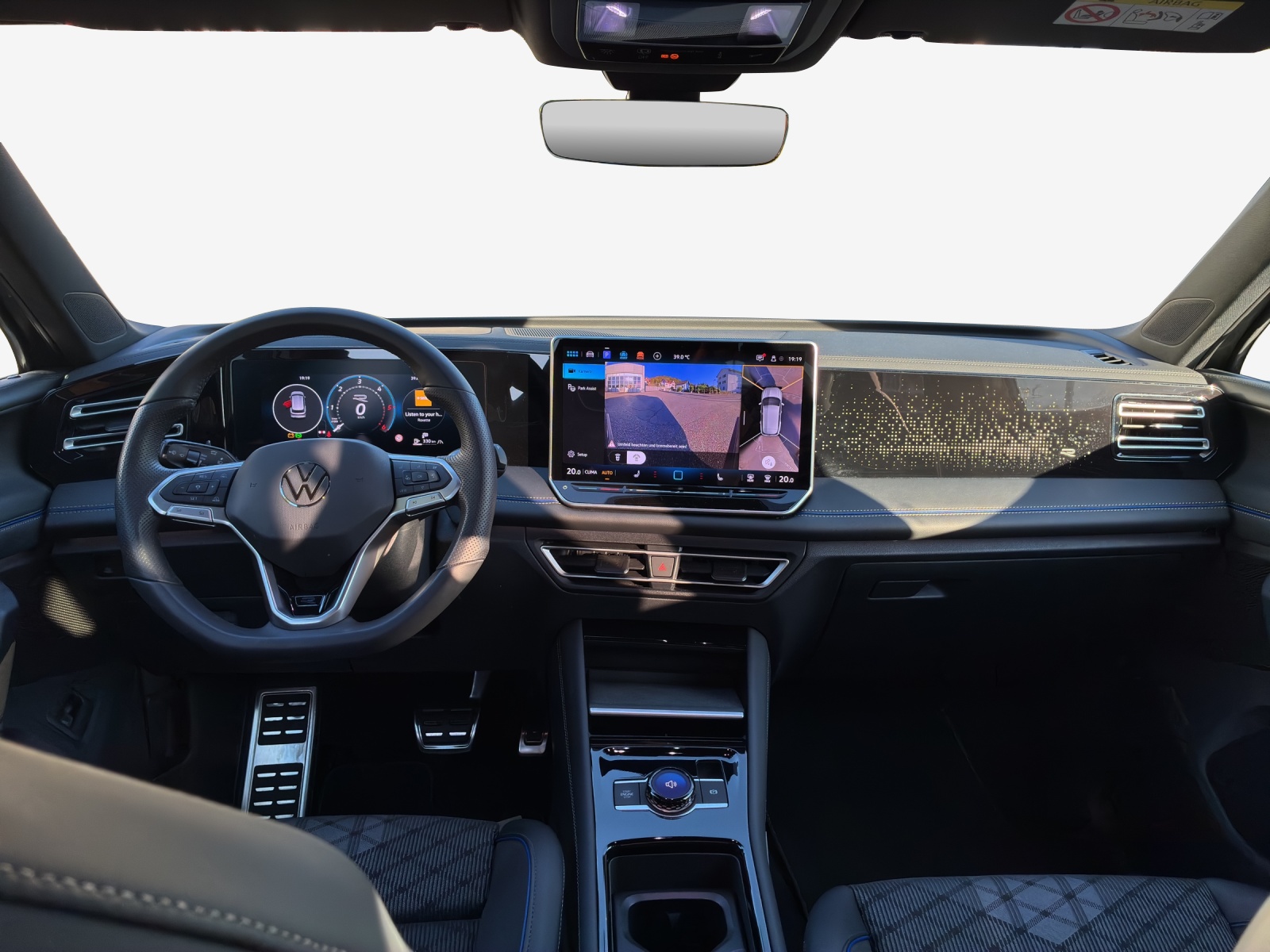 VW Tiguan 2.0 TDI SCR R-Line 4Motion DSG-image-7