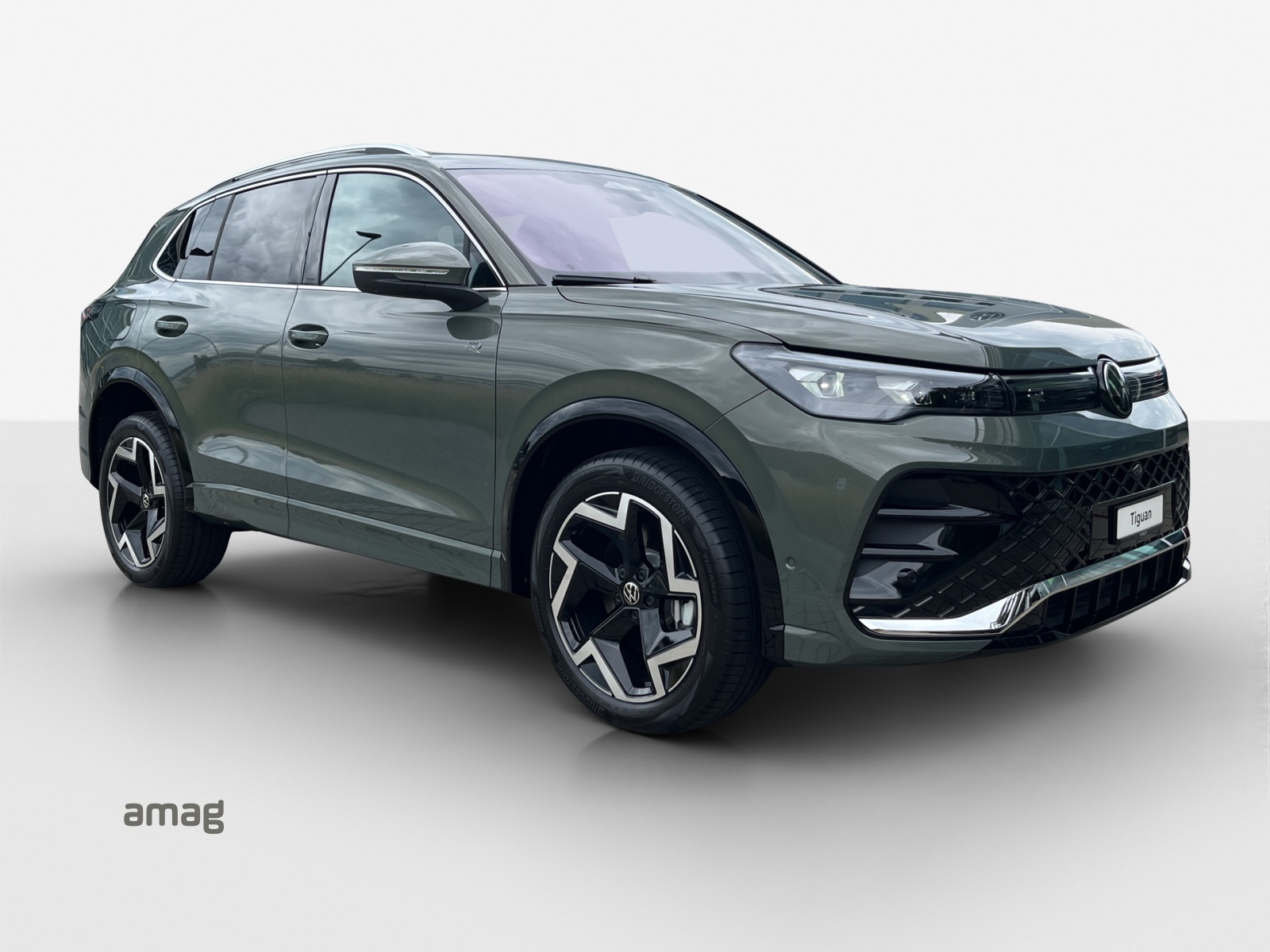 VW Tiguan 2.0 TDI SCR R-Line 4Motion DSG-image-5