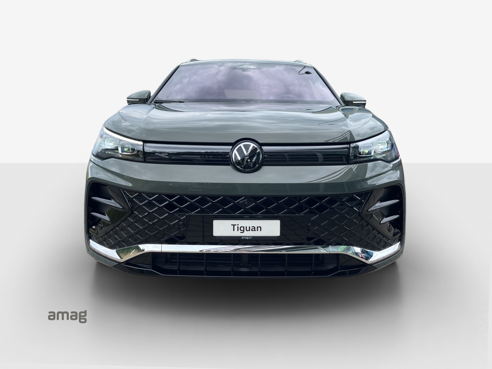 VW Tiguan 2.0 TDI SCR R-Line 4Motion DSG-image-6