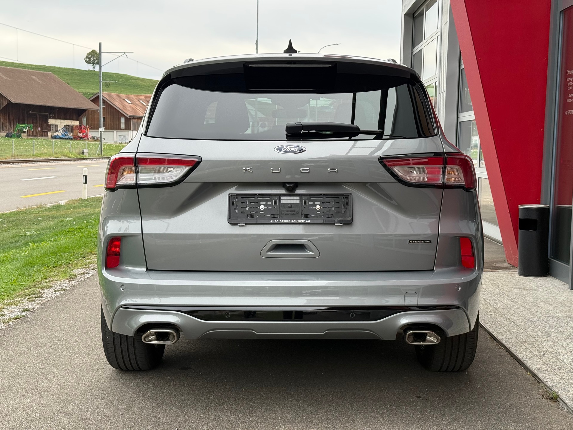 FORD Kuga 2.5 FHEV ST-Line X 4WD LEASING AB 411.21 CHF / MONAT-image-3