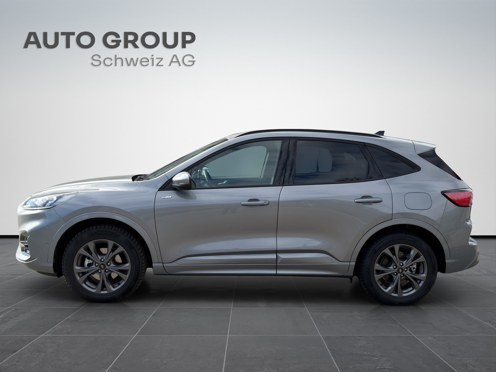 FORD Kuga 2.5 FHEV ST-Line X 4WD-image-1