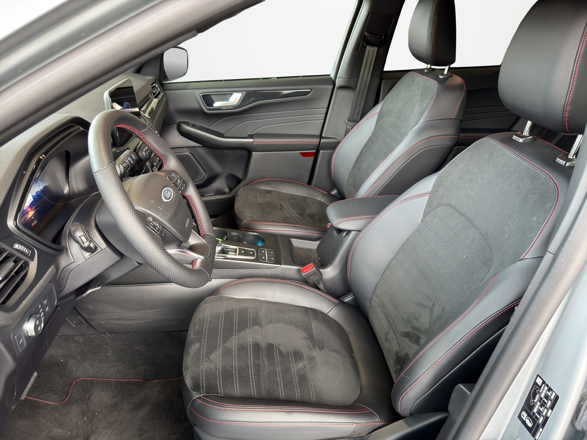 FORD Kuga 2.5 FHEV ST-Line X 4WD-image-5