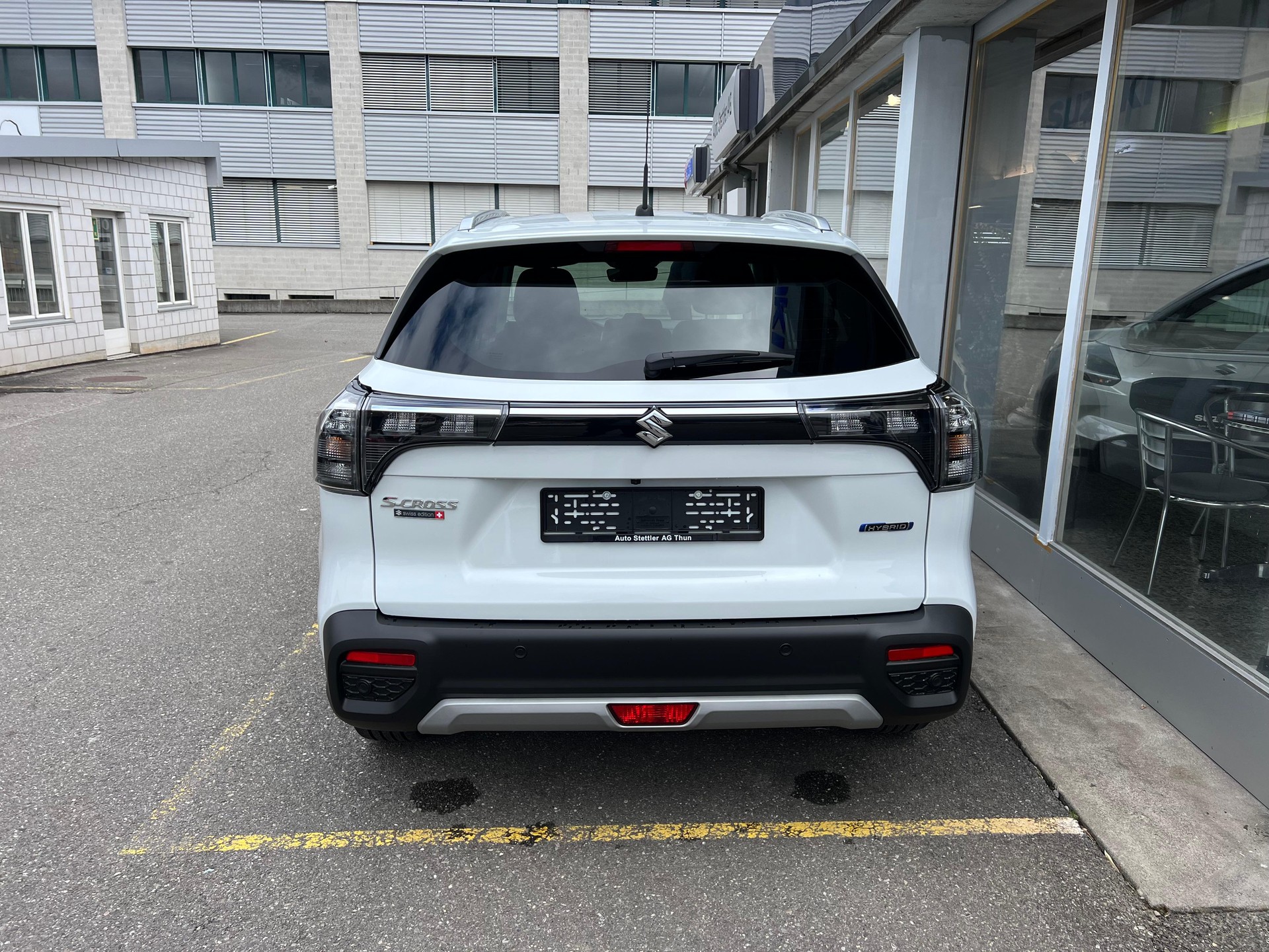 SUZUKI S-Cross 1.5 Compact Top Hybrid 4x4-showroom-element-3