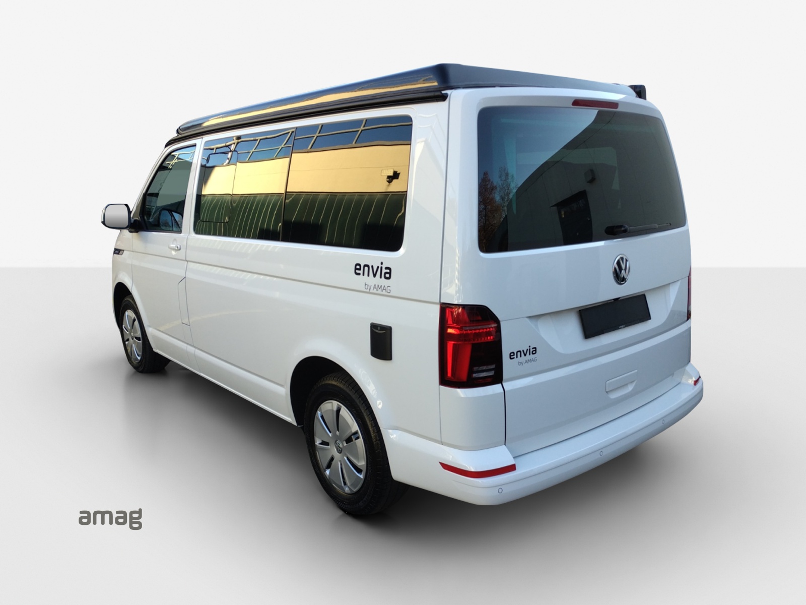 VW Envia Free DSG 4Motion-showroom-element-2