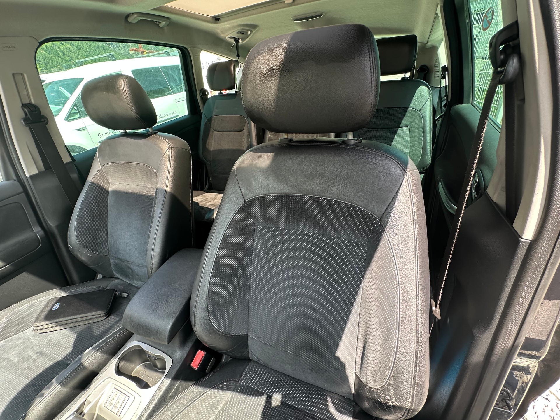 FORD S-Max 2.5i T Titanium-image-5