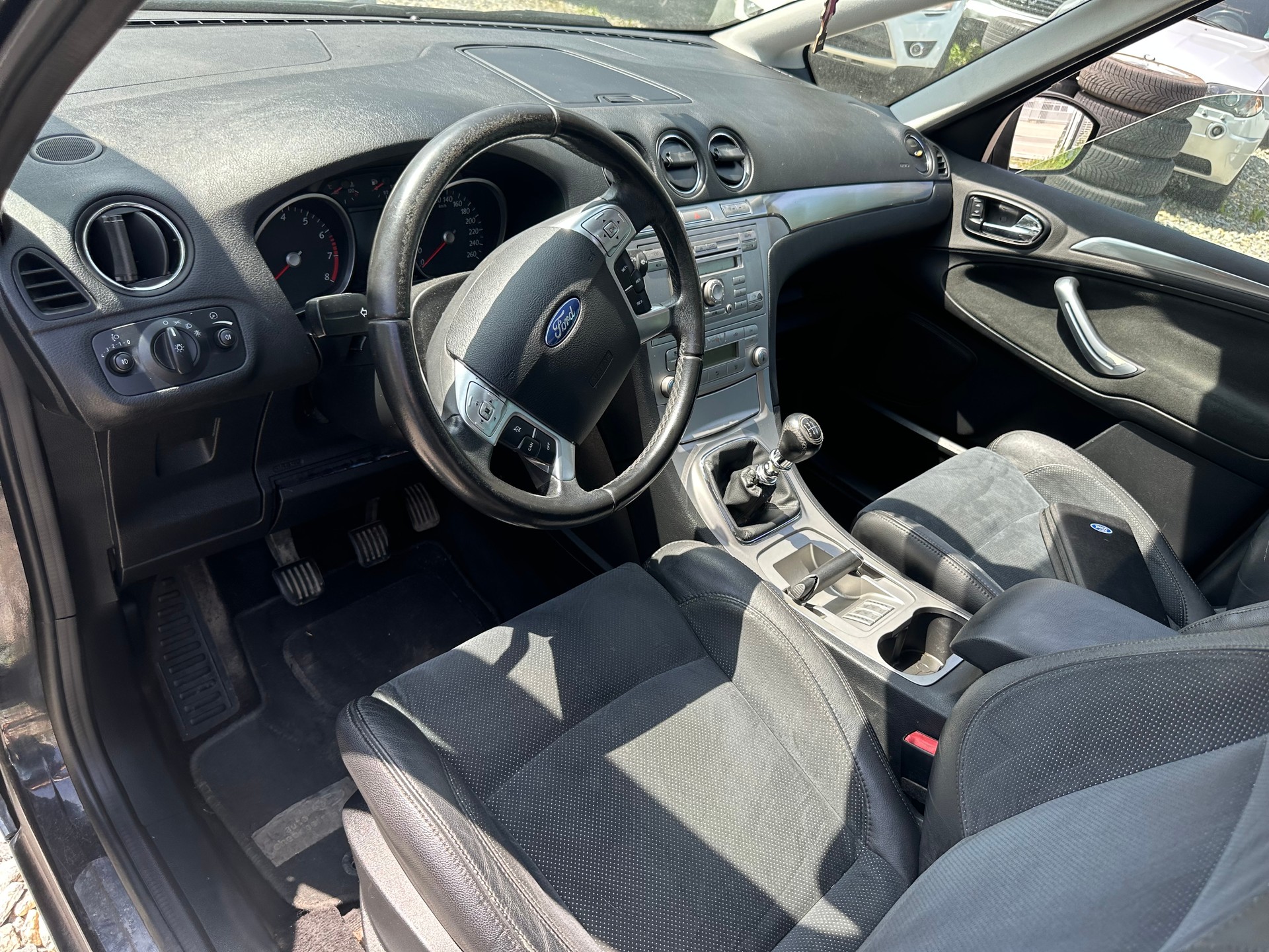 FORD S-Max 2.5i T Titanium-image-9