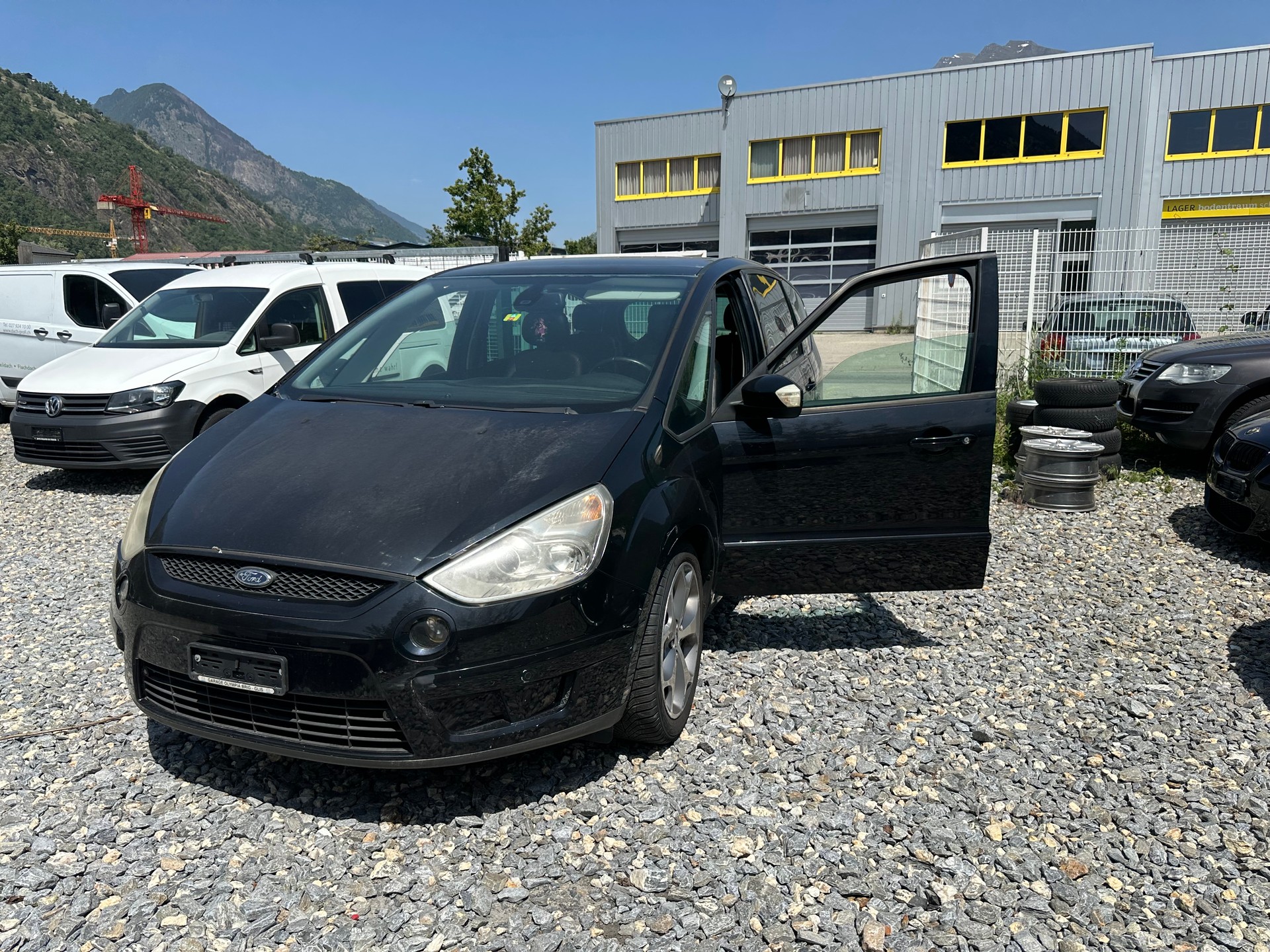 FORD S-Max 2.5i T Titanium-image-0