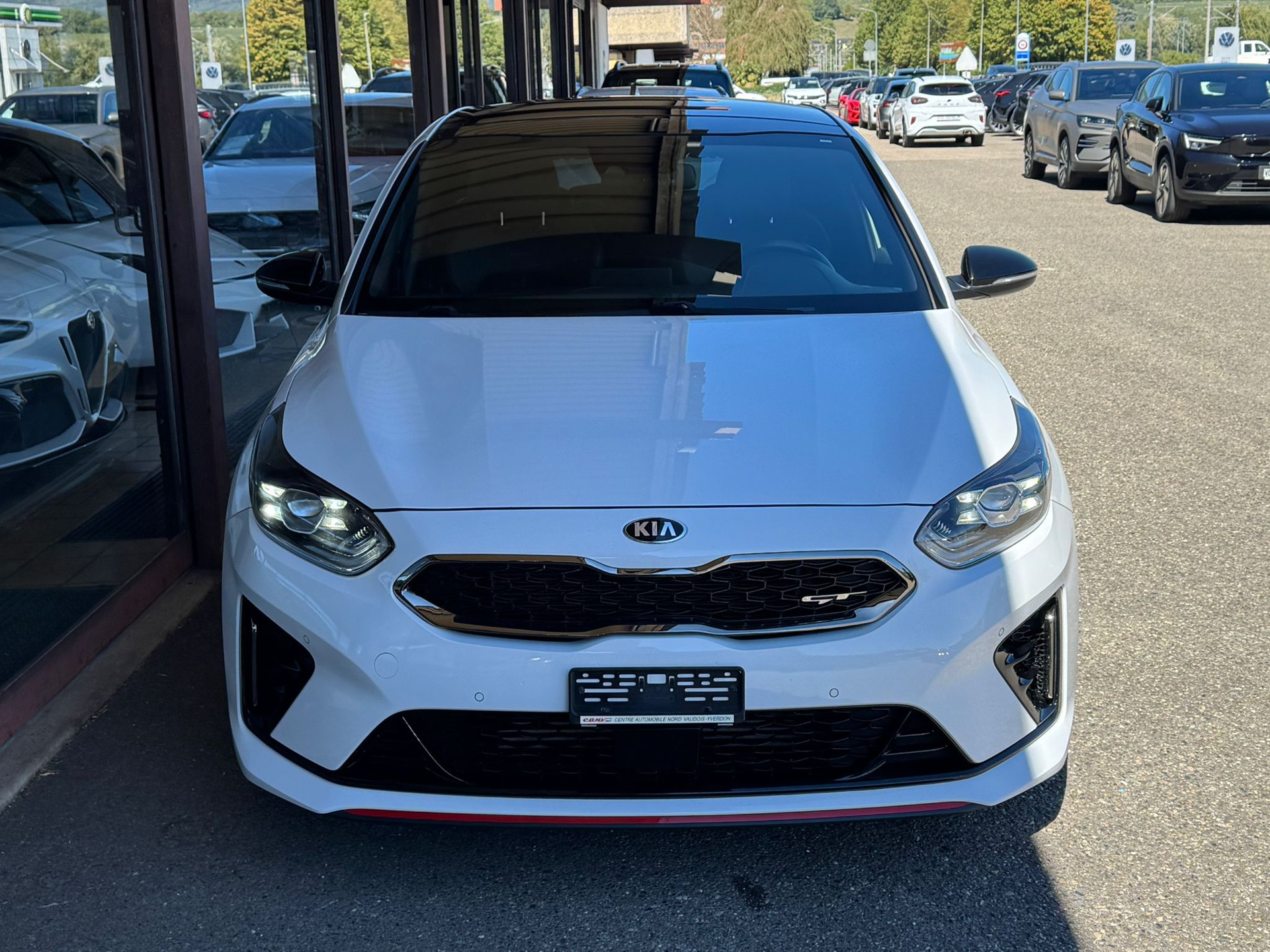 KIA Ceed 1.6 T-GDi GT DCT-image-2