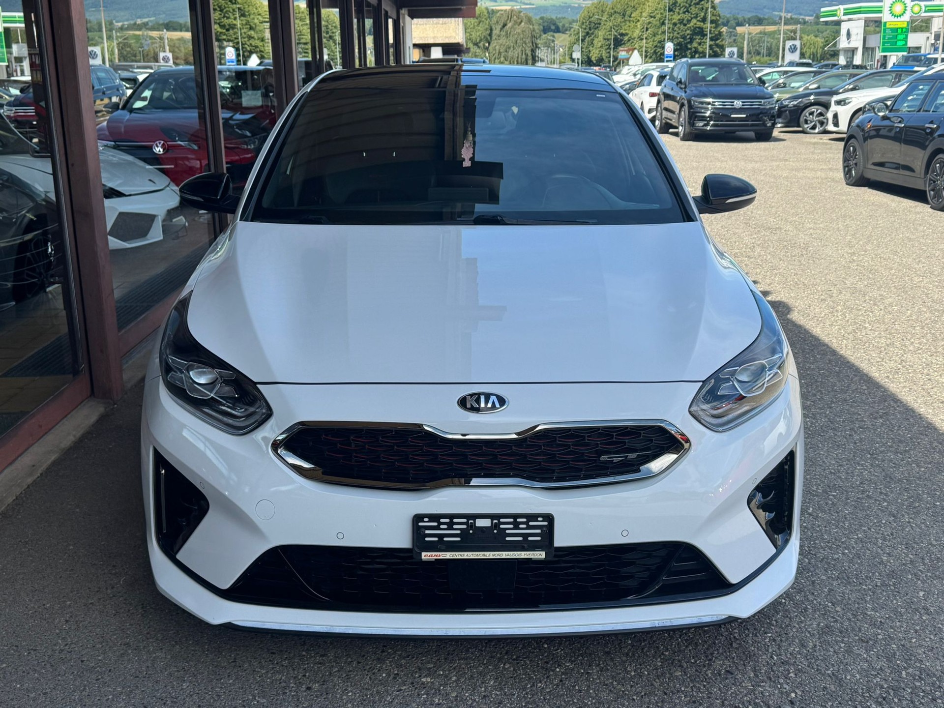 KIA Ceed 1.6 T-GDi GT DCT-image-2