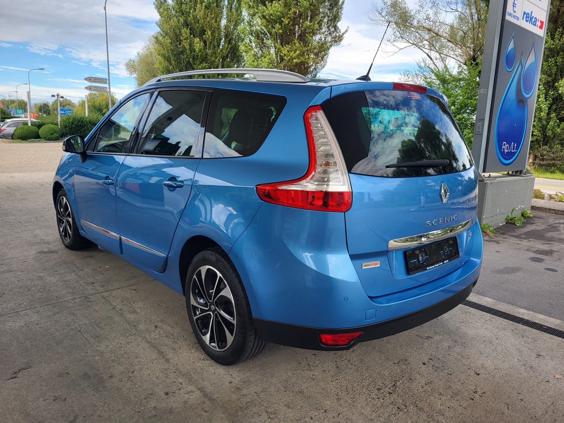 RENAULT Grand Scénic 1.5 dCi Limited EDC-image-2