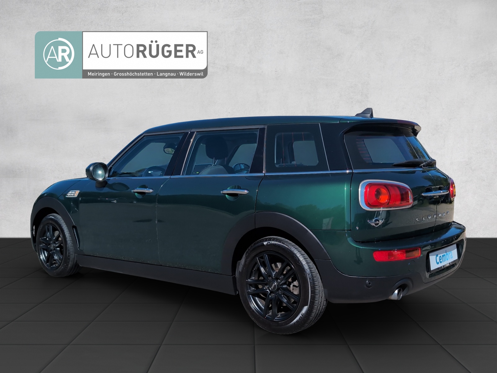 MINI Clubman Cooper-image-2