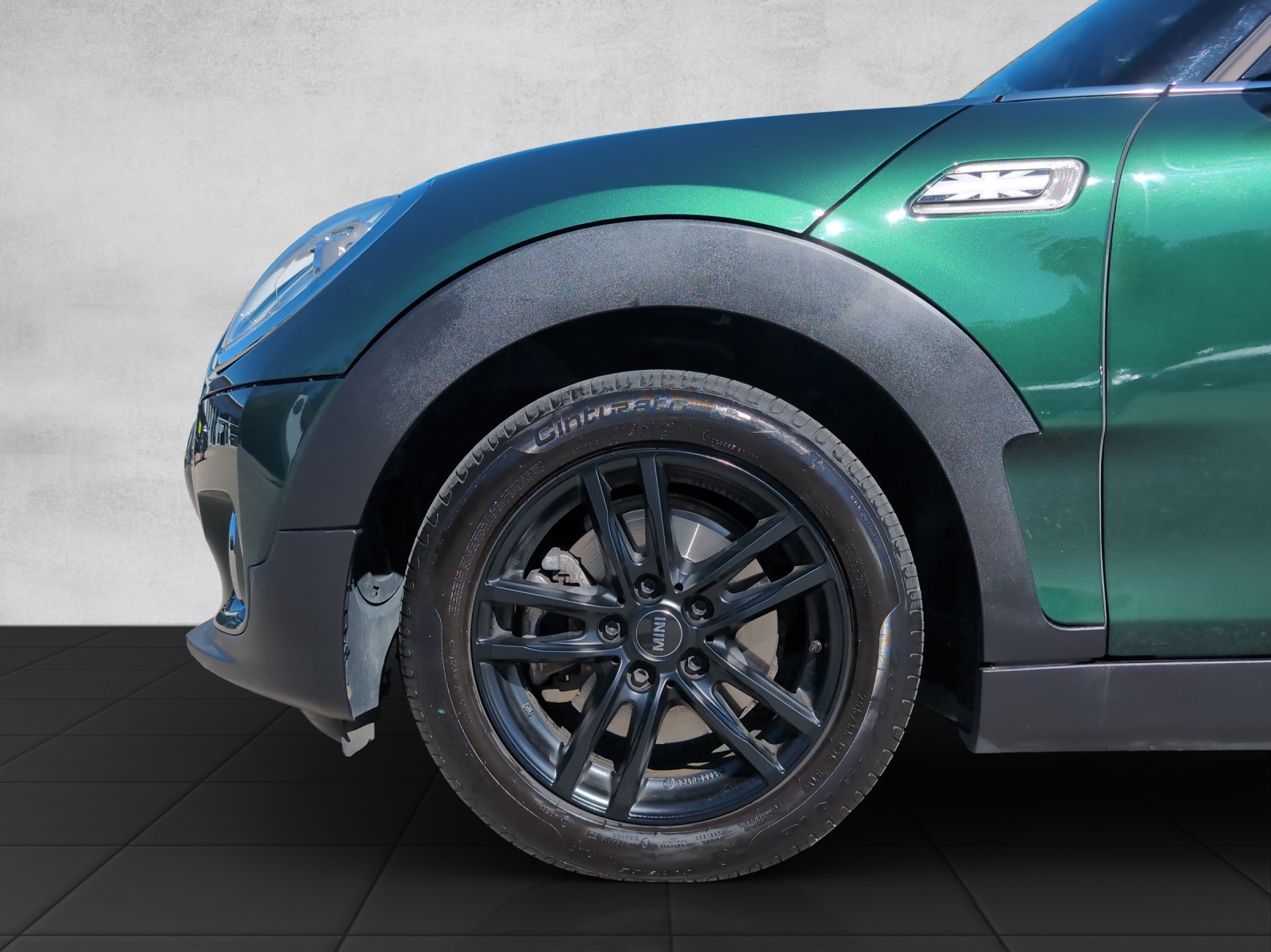 MINI Clubman Cooper-image-12