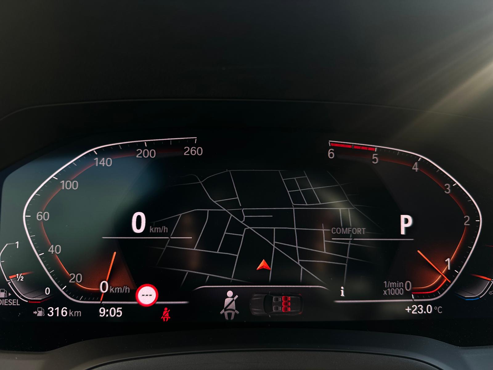 BMW 320d xDrive Touring Steptronic-image-19