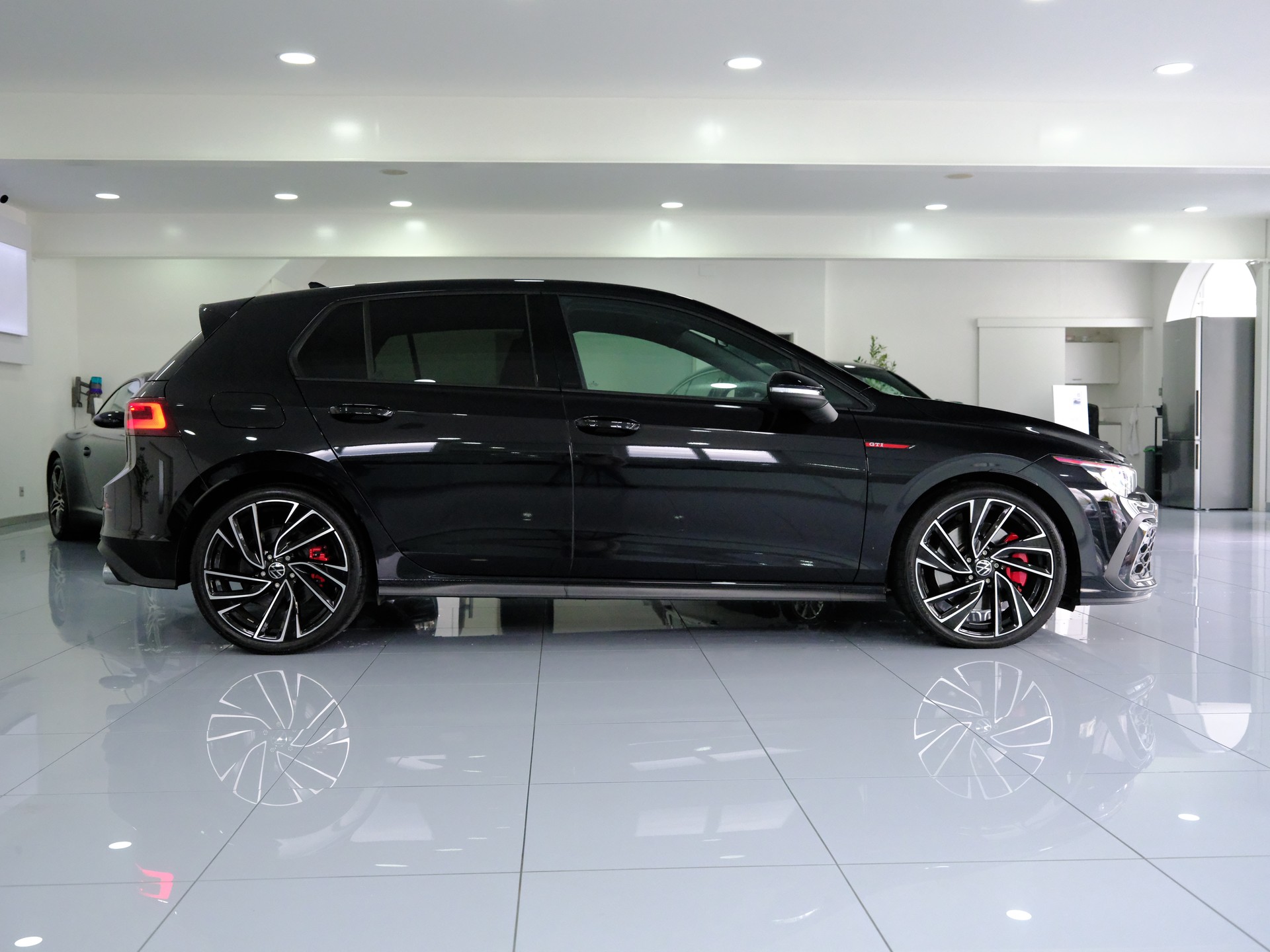 VW Golf 2.0 TSI GTI DSG-image-7