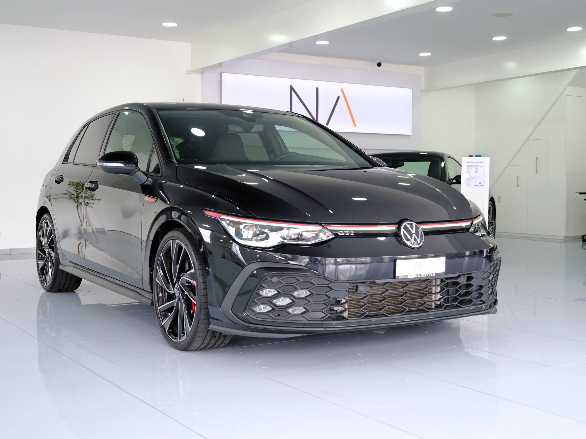 VW Golf 2.0 TSI GTI DSG-image-1