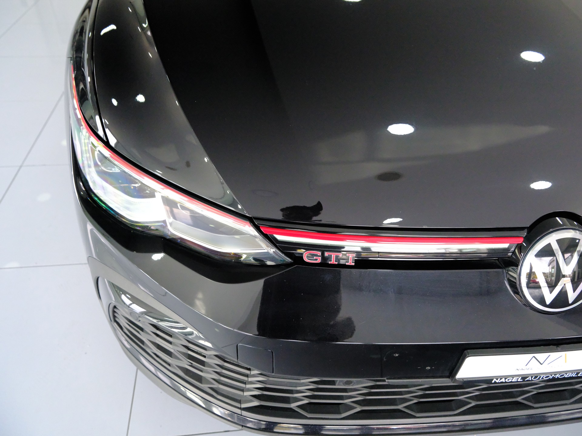 VW Golf 2.0 TSI GTI DSG-image-12