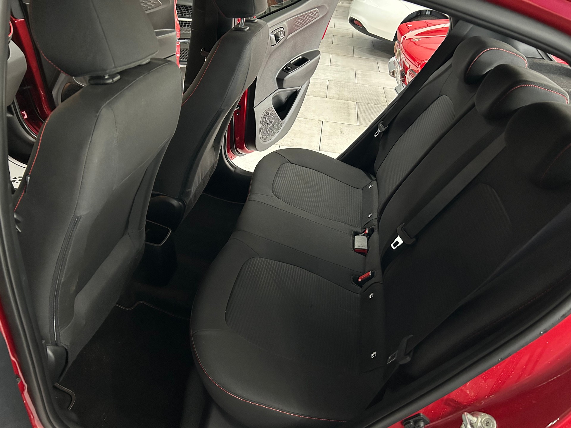 HYUNDAI i10 1.0 T-GDI N Line-image-4