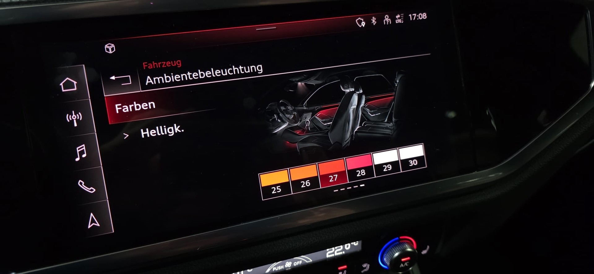 AUDI Q3 Sportback 40 TDI S line quattro S-tronic *CH-Fahrzeug*-image-21