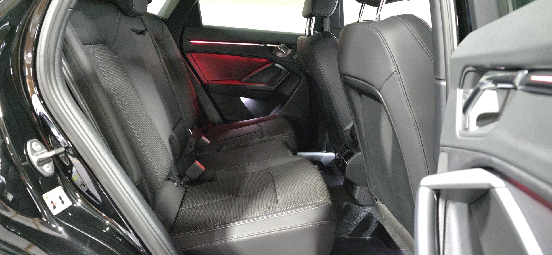 AUDI Q3 Sportback 40 TDI S line quattro S-tronic *CH-Fahrzeug*-image-25